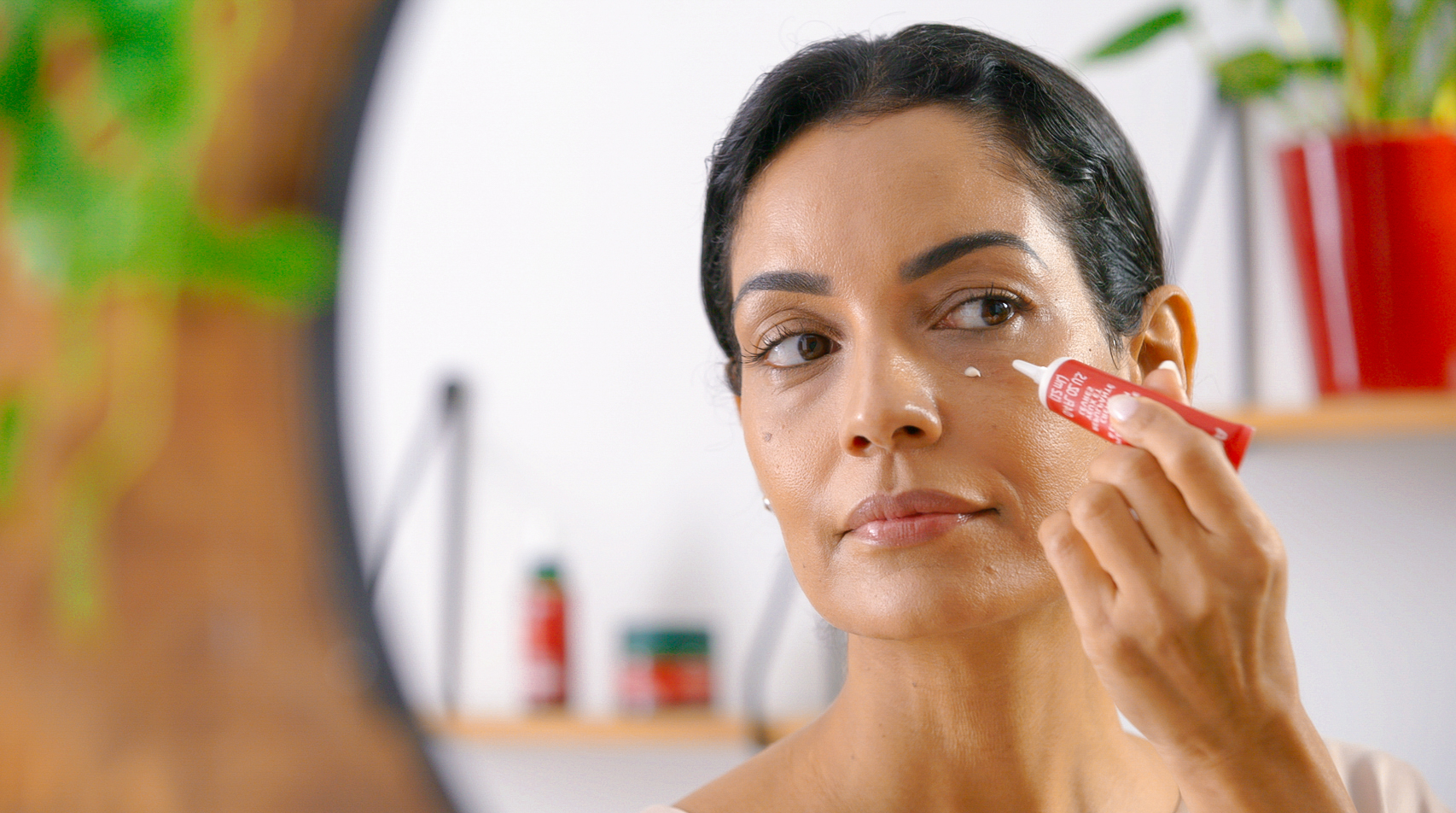 Weleda pomegranate And Maca Firming Eye Cream 12ml